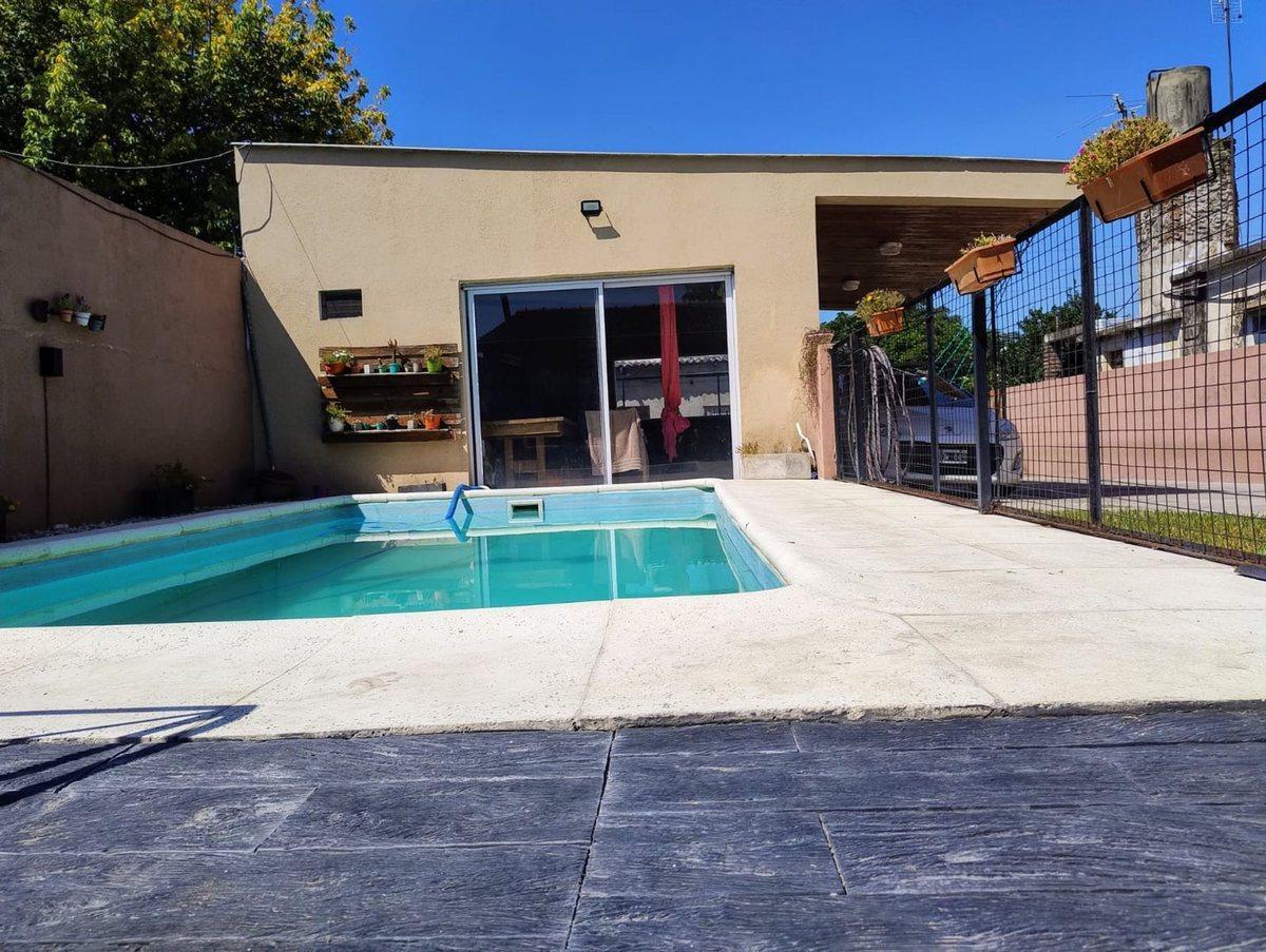 Foto de CASA EN VENTA MORENO APTA CREDITO, imagen 3