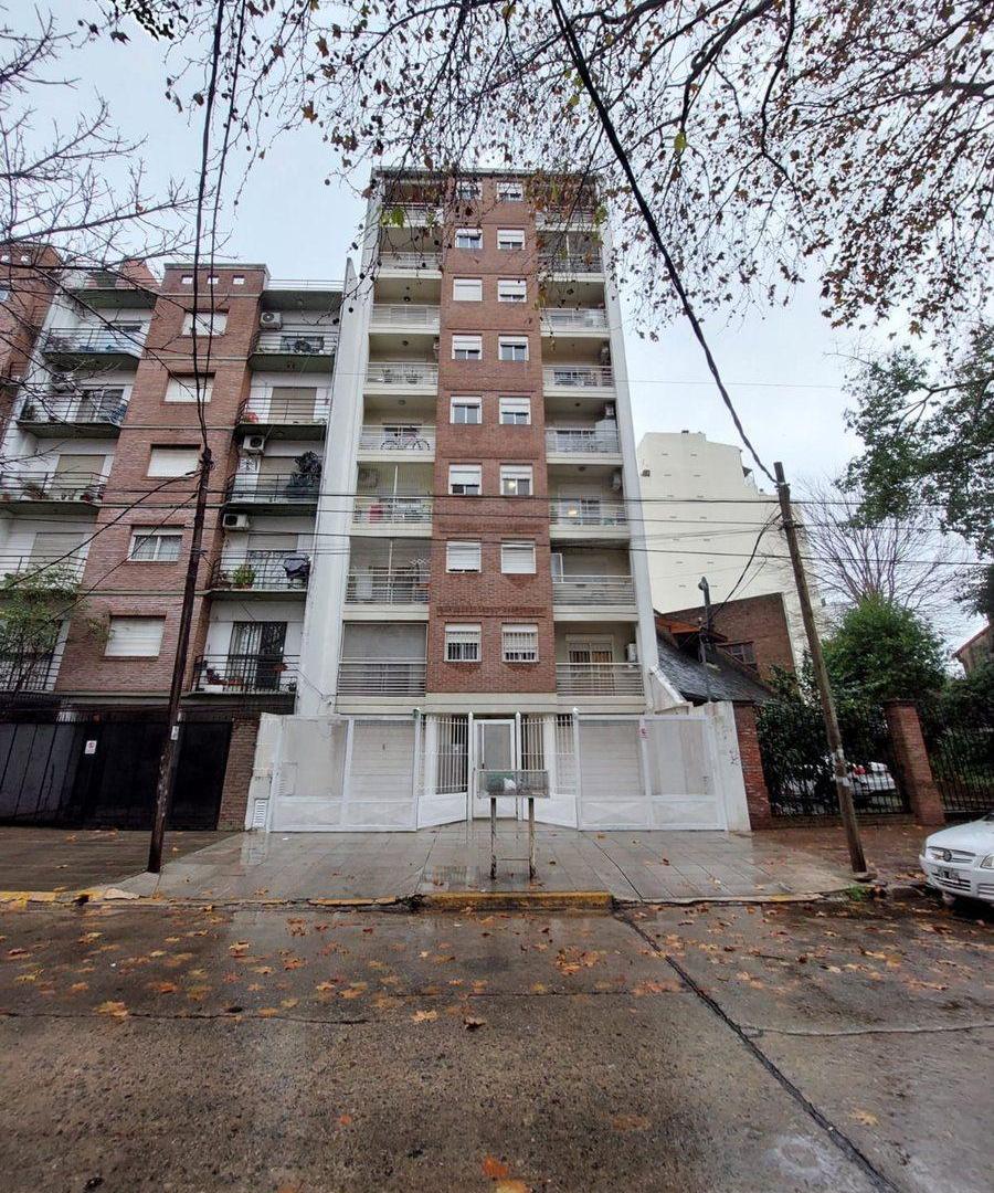 Foto de VENTA DEPARTAMENTO 3 AMBIENTES CON COCHERA, imagen 2