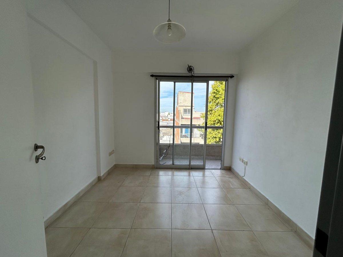 Foto de VENTA DEPARTAMENTO MORENO CENTRO APTO CRÉDITO, imagen 5