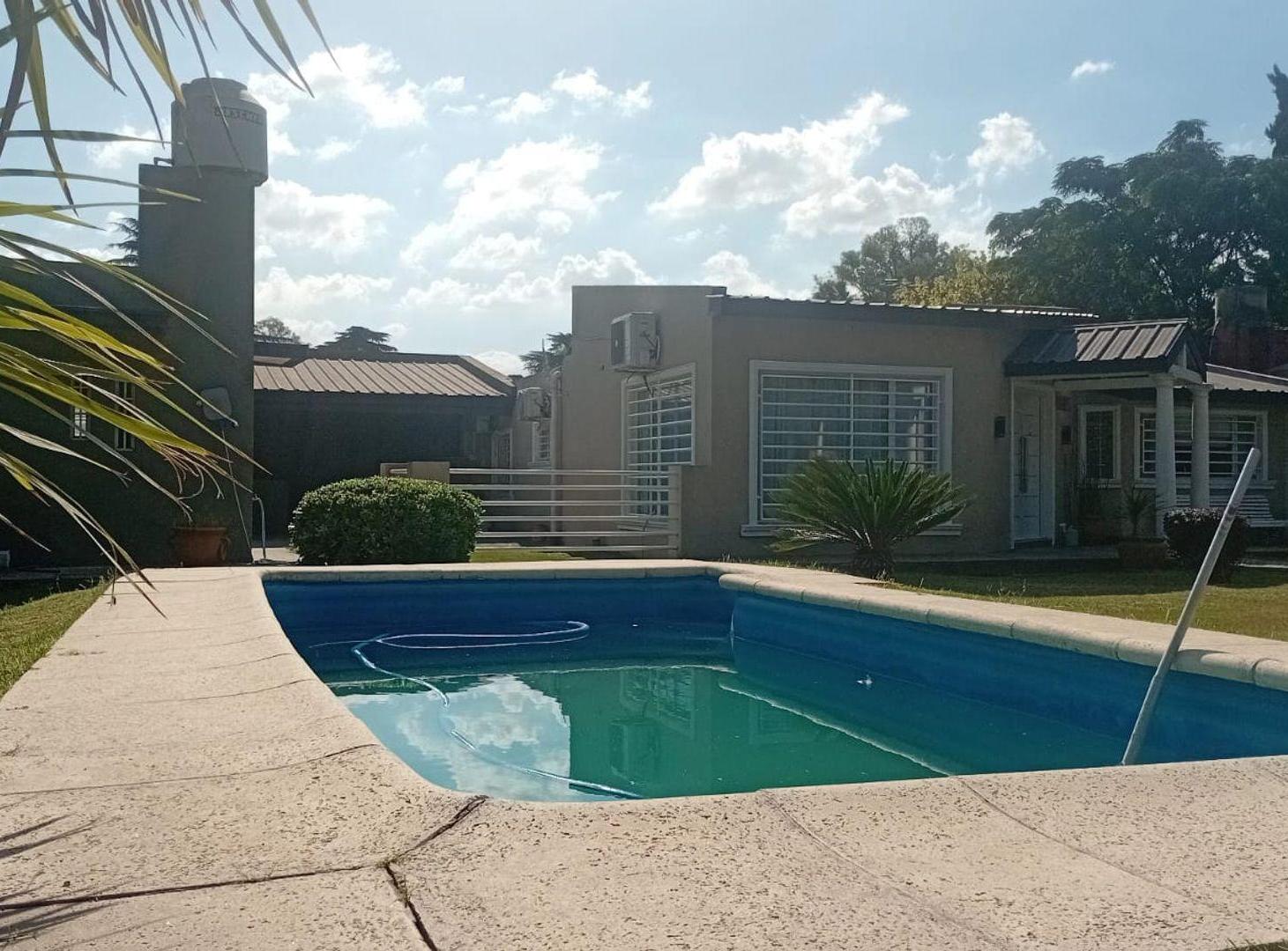 Foto de QUINTA EN VENTA 4 AMBIENTES CON PILETA Y QUINCHO, imagen 3
