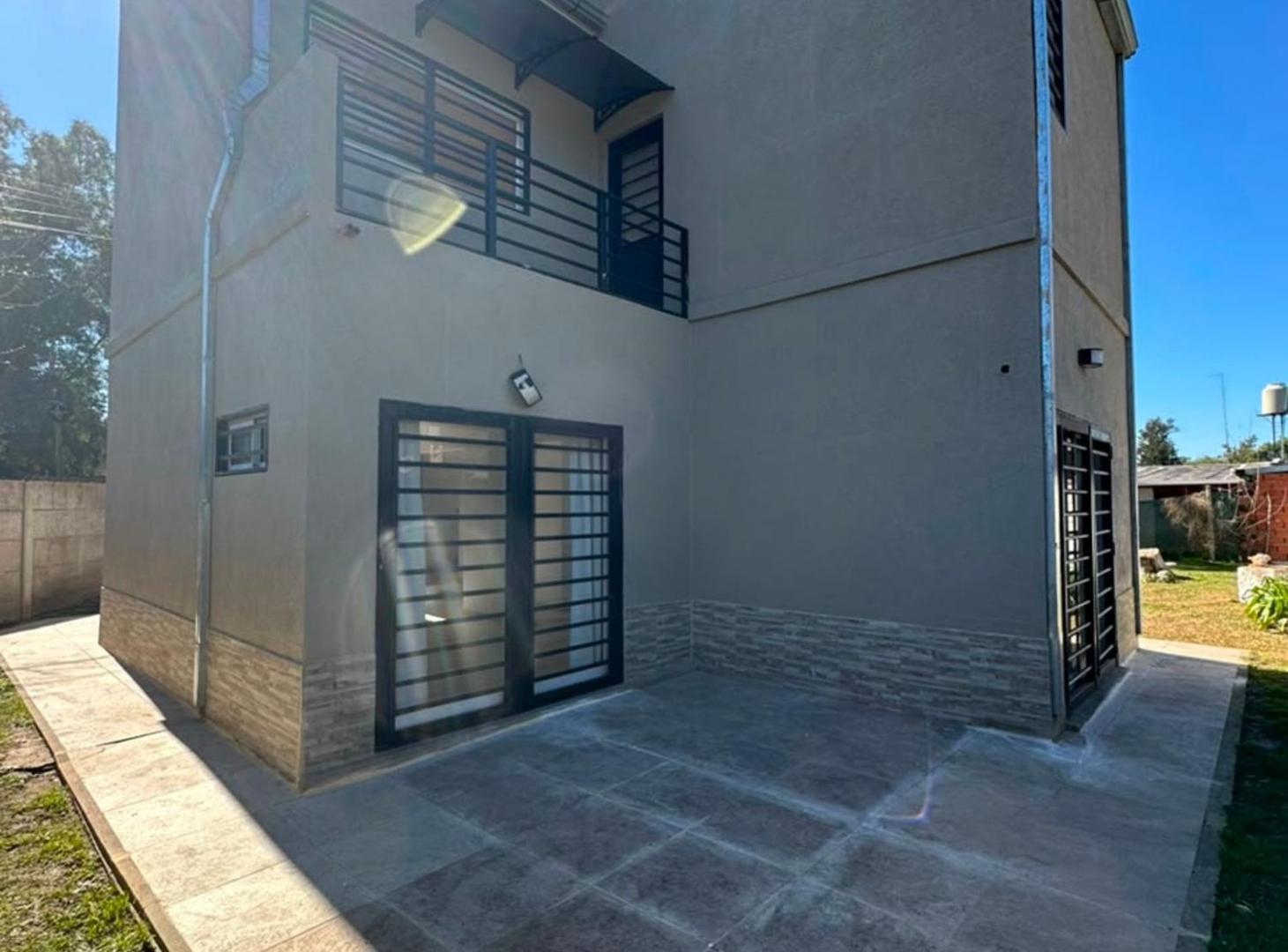Foto de CASA EN VENTA EN GENERAL RODRIGUEZ APTA CREDITO, imagen 3