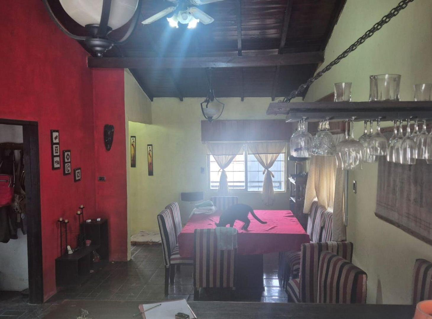 Foto de Excelente Casa con Pileta, imagen 4