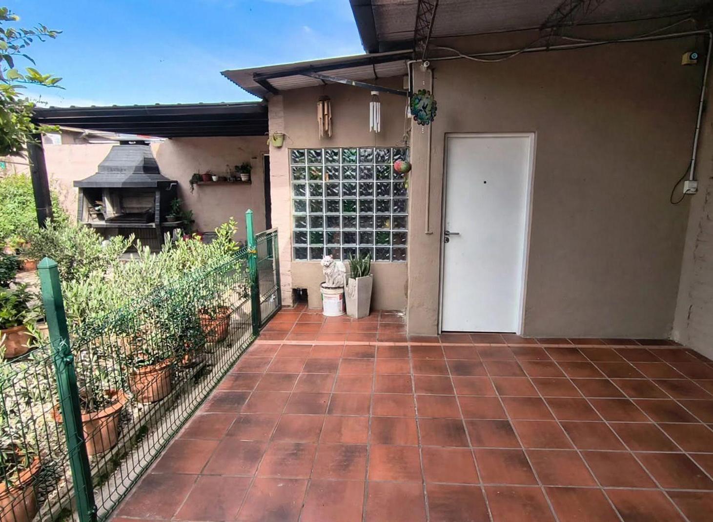 Foto de CASA VENTA LUJAN MAS LOCAL, imagen 5