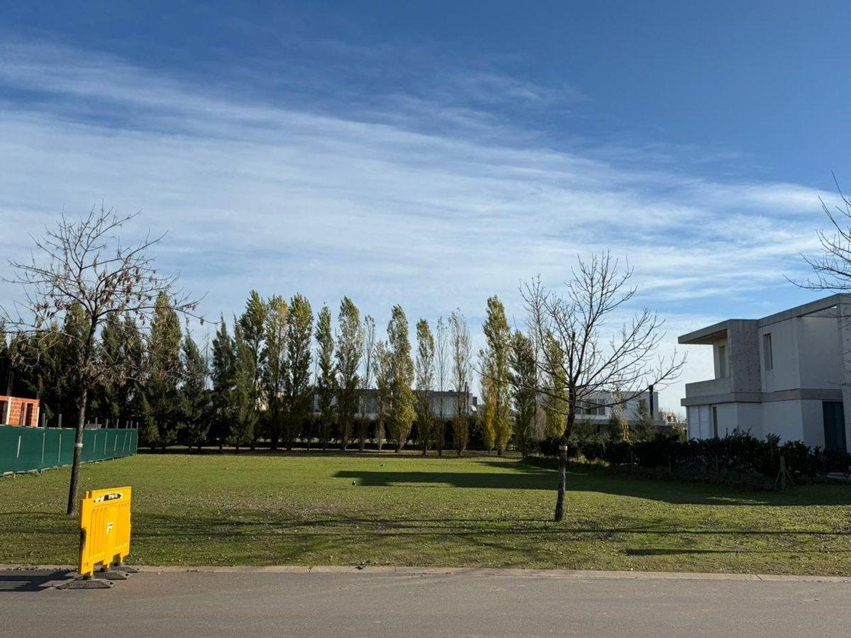 Foto de Terreno en venta barrio cerrado Terravista, imagen 1