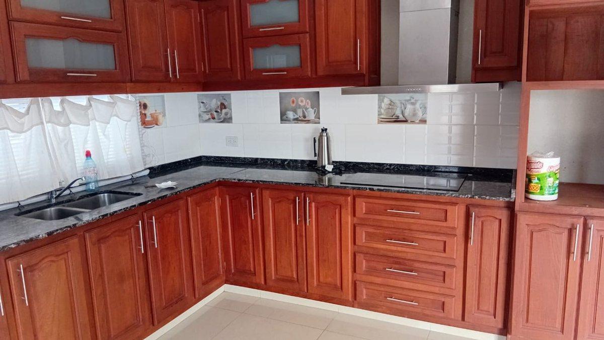 Foto de VENTA CASA CON LOCAL EXCELENTE INVERSION, imagen 3