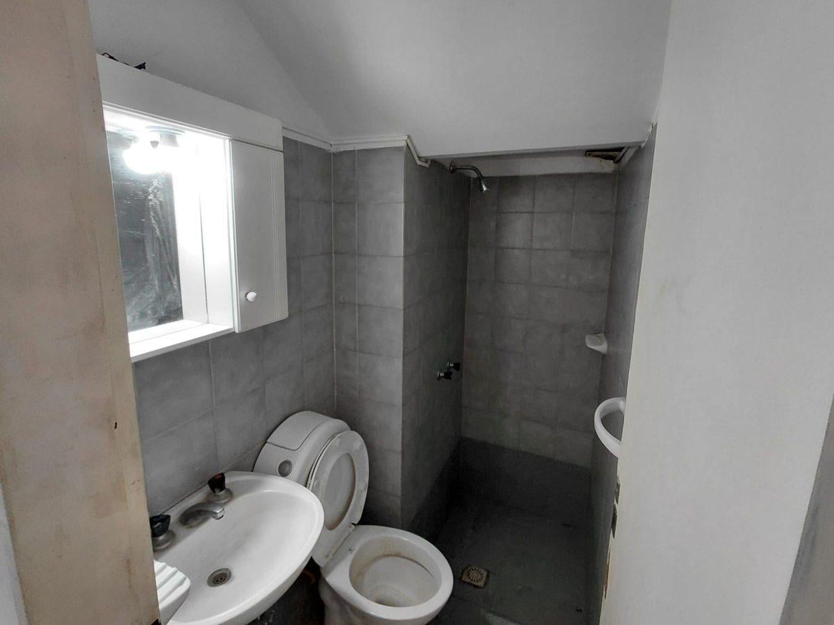 Foto de Venta Dúplex 4 ambientes Apto Crédito! W. Morris, imagen 3