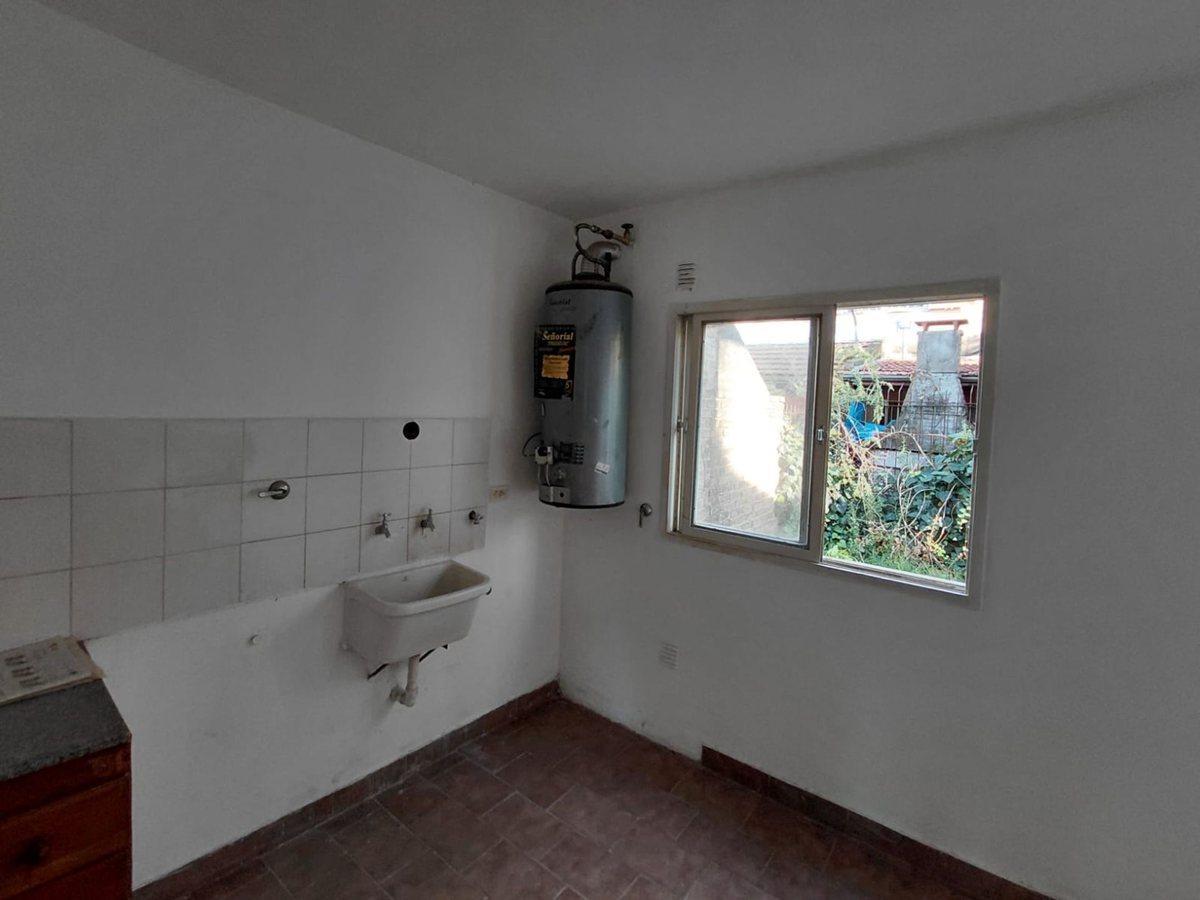Foto de Venta Dúplex 4 ambientes Apto Crédito! W. Morris, imagen 4