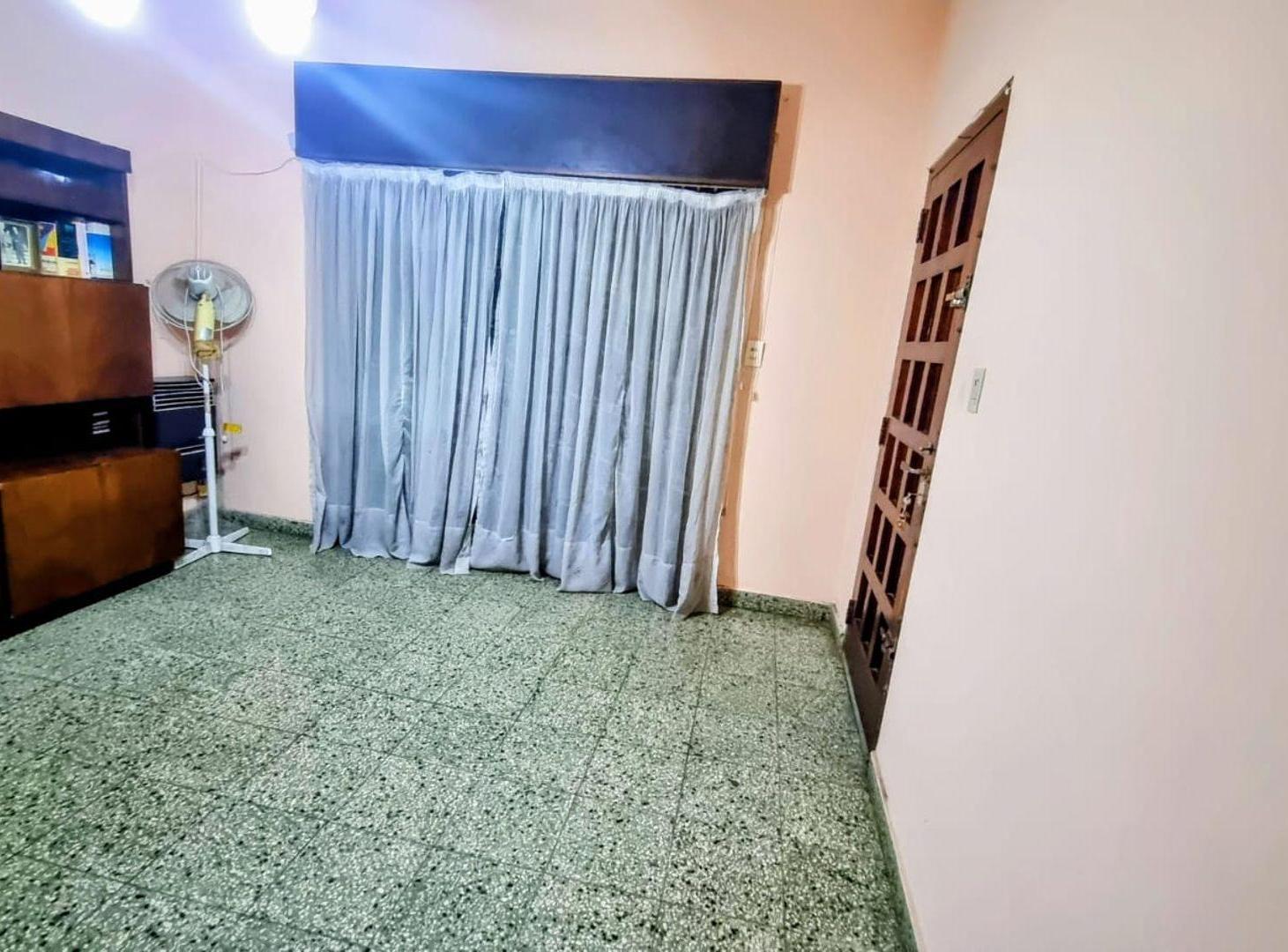 Foto de CASA EN VENTA- MORENO, imagen 1