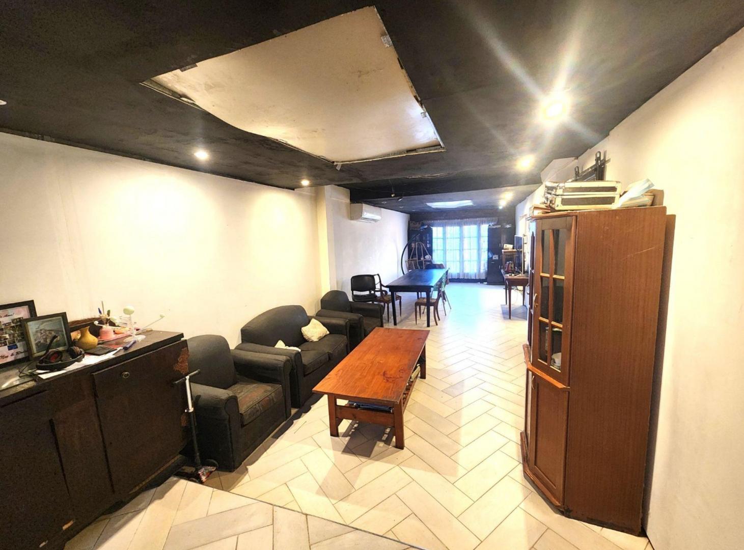 Foto de VENTA CASA FINANCIA AMPLIA PILETA LA REJA, imagen 2