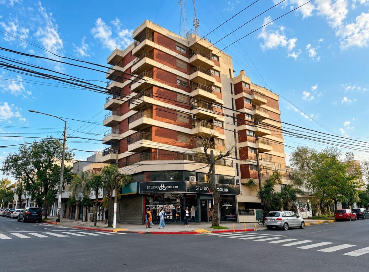Foto de Departamento de 3 ambientes, excelente ubicación., imagen 2