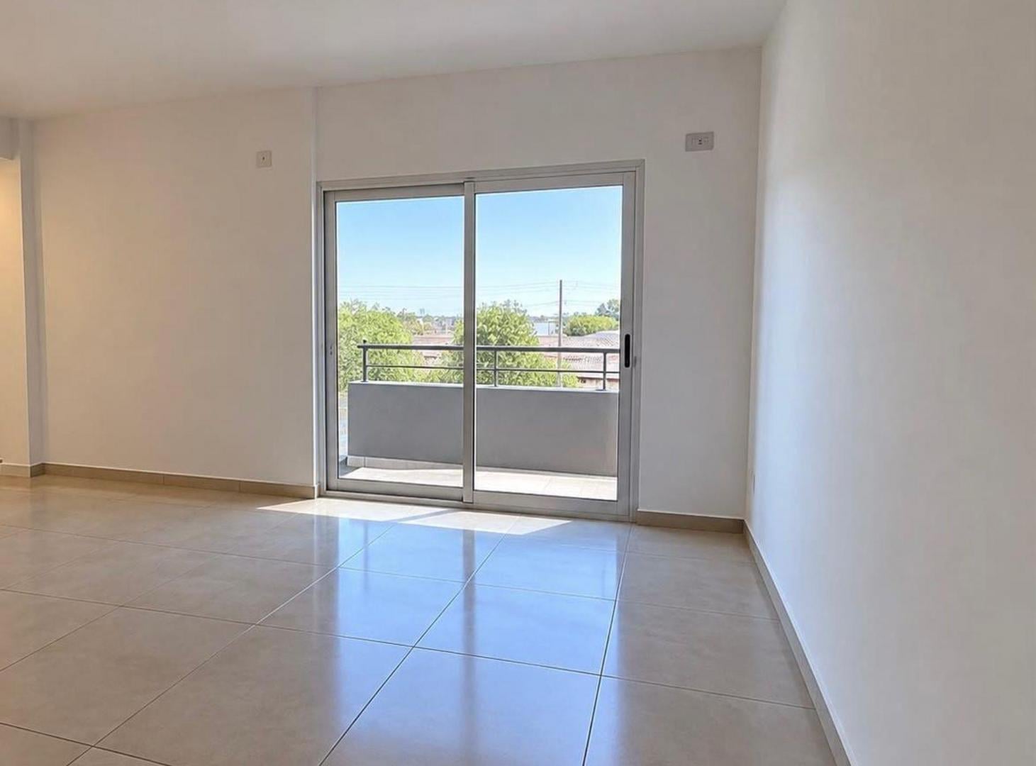Foto de DEPARTAMENTO MORENO CENTRO , NEMESIO ALVAREZ 372, imagen 3
