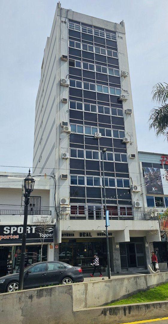 Foto de Venta OFICINA 40M2 en CAMPANA, imagen 2