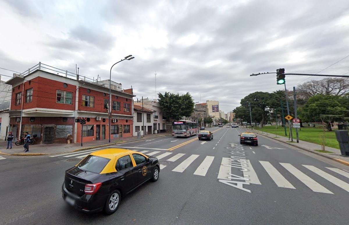 Lote en Esquina L. S. peña y Garay P/2000 m² Vendibles, Toma Prop en P/ Pago! 1