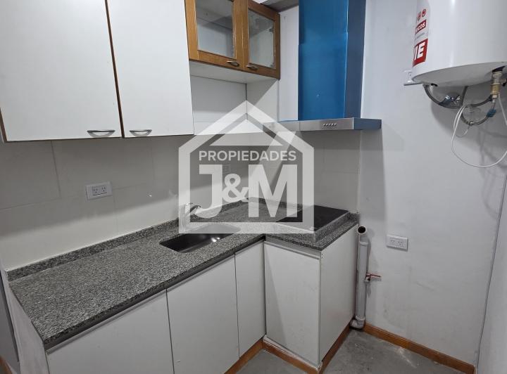 3 AMB 65M2  1° PISO AL FRENTE, AV. CORRIENTES/JUNIN, IMPEC Y LUM C/S MUEBLES 4