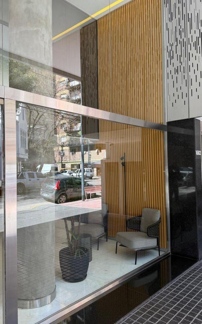 Foto de 3 AMB C/ DEPENDENCIAS 100M2 COCHERA FIJA BALCON CFTE S/LUM AMENITIES, imagen 3