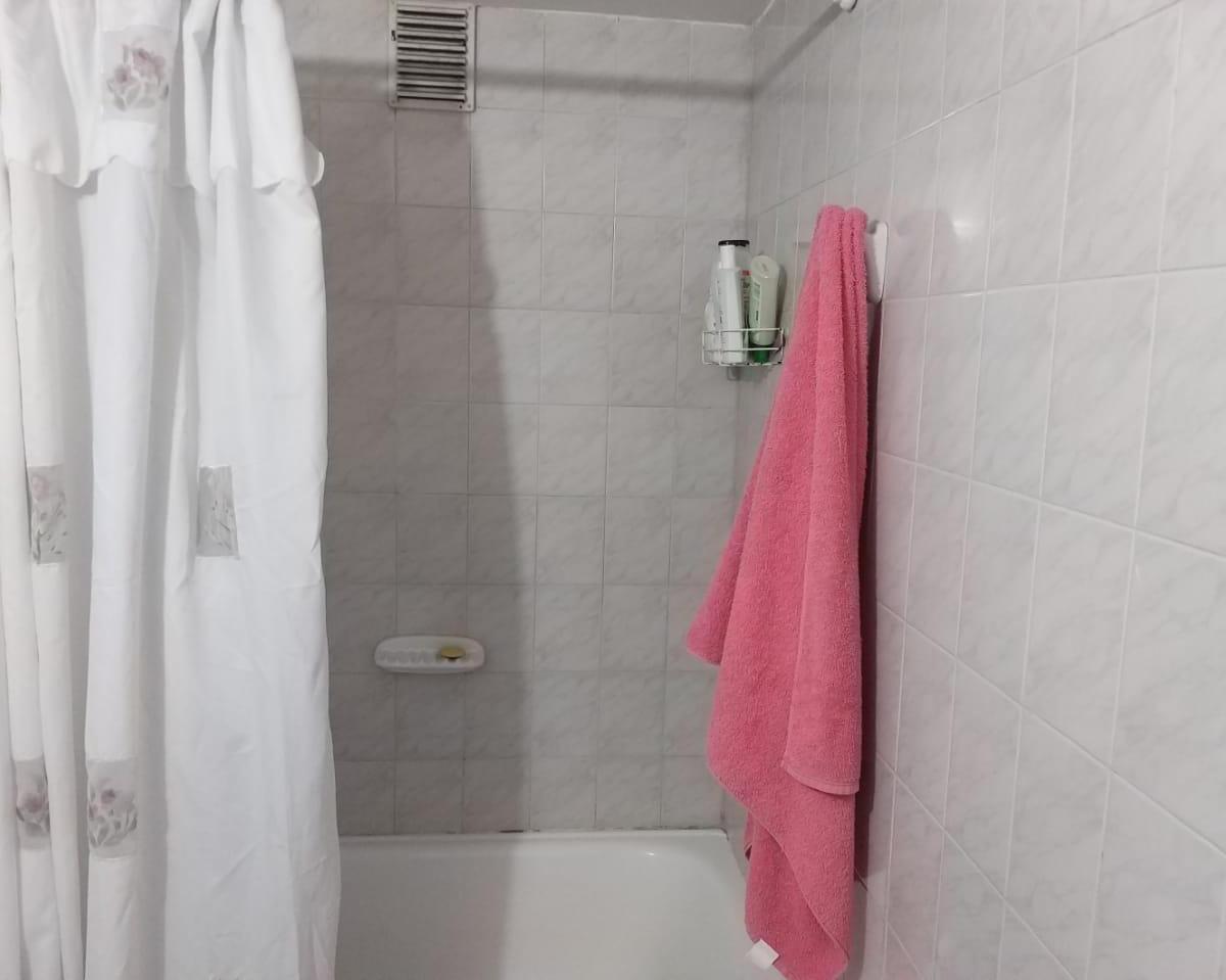 Departamento de 3 Ambientes con Cochera en Torres Pueyrredon 2