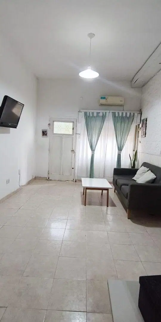 PH 2 AMBIENTES AMPLIOS CON TERRAZA AL FRENTE EN ALQUILER – REMEDIOS DE ESCALADA 5