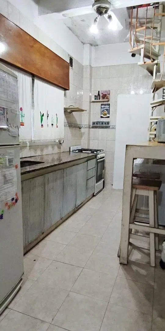 PH 2 AMBIENTES AMPLIOS CON TERRAZA AL FRENTE EN ALQUILER – REMEDIOS DE ESCALADA 2
