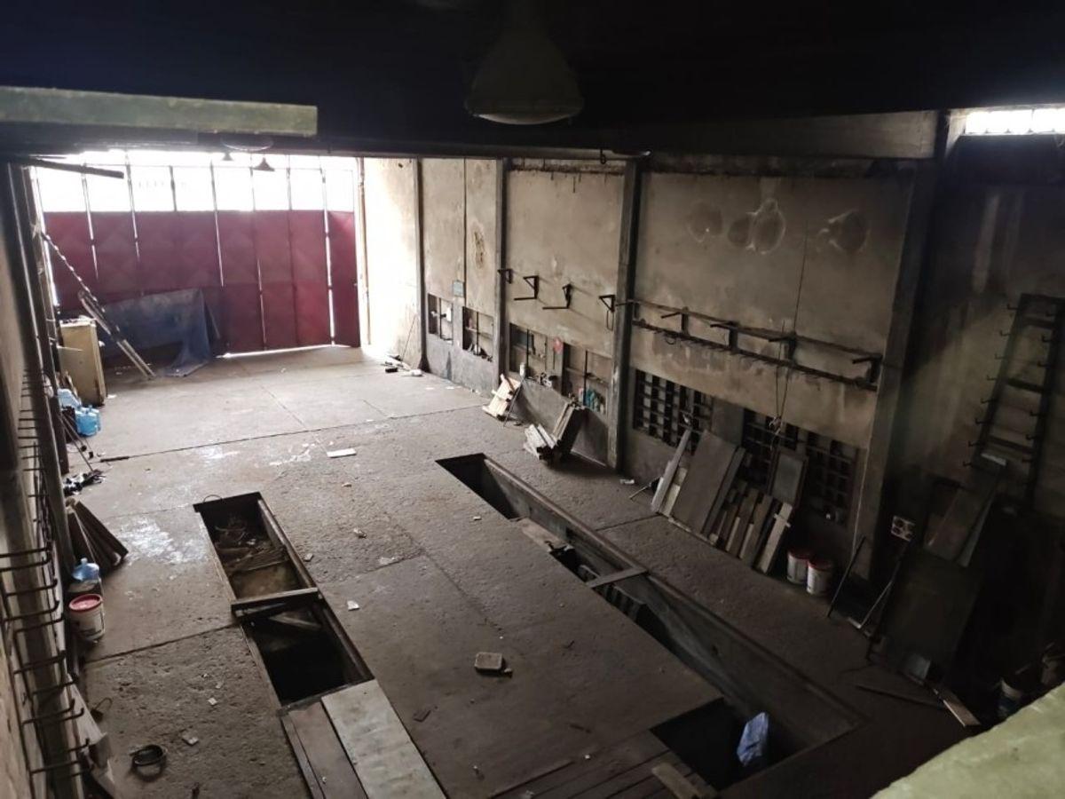 Foto de GALPÓN INDUSTRIAL / DEPÓSITO EN BARRACAS – 463 m² CUBIERTOS – MIXTURA 2 – EXCELENTE UBICACIÓN, imagen 3