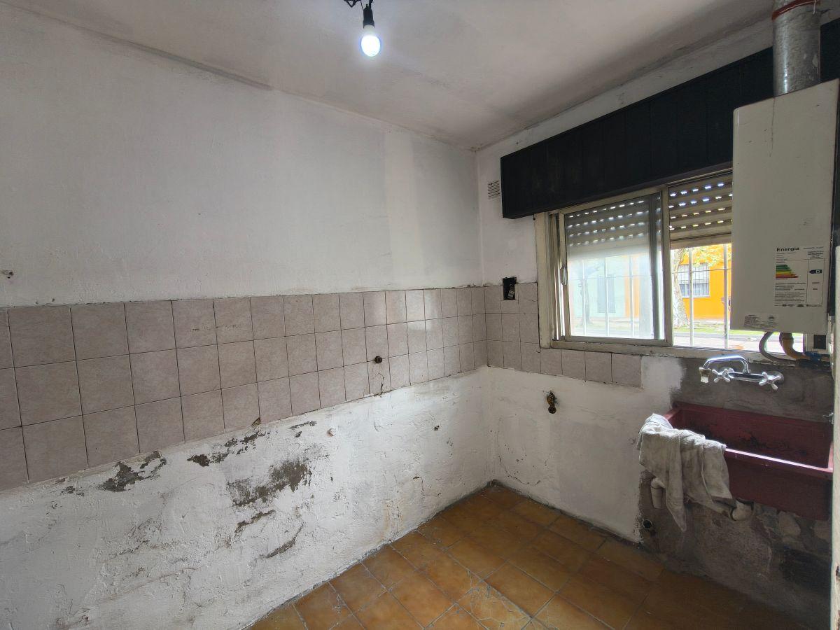Foto de PH DE 2 AMBIENTES AL FRENTE CON PATIO, imagen 3