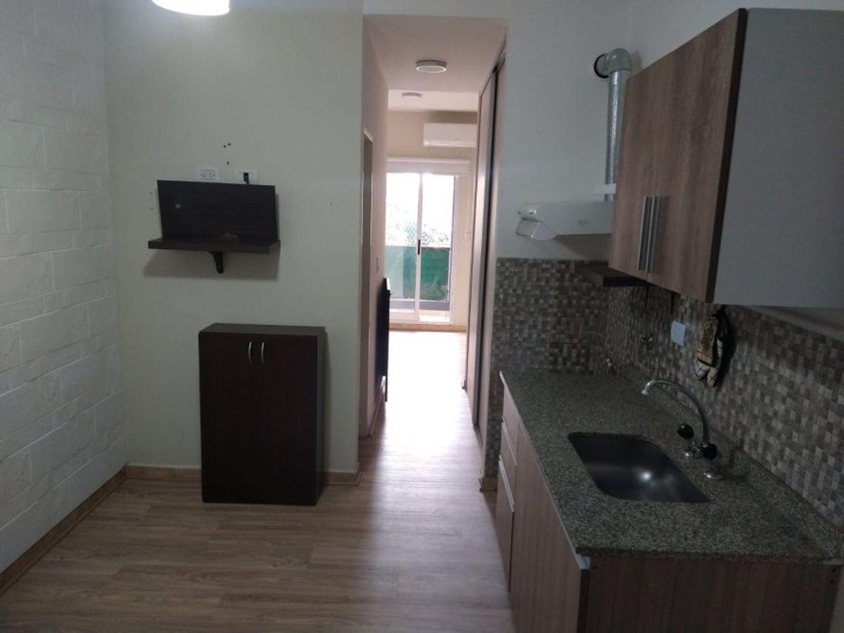 Foto de Departamento de 2 ambientes en Sarandi, imagen 3