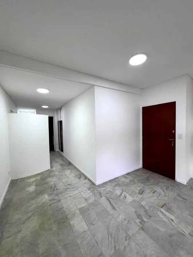 Departamento Planta Baja con Patio IMPECABLE!!! 4