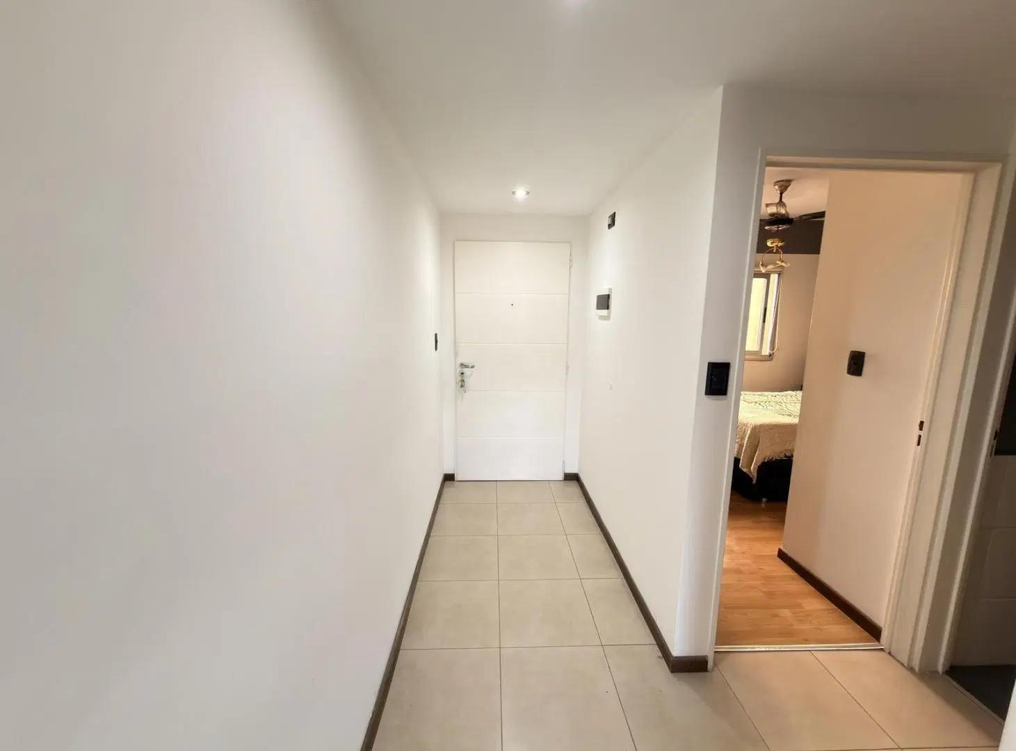 Departamento 2 ambientes de amplias dimensiones 4