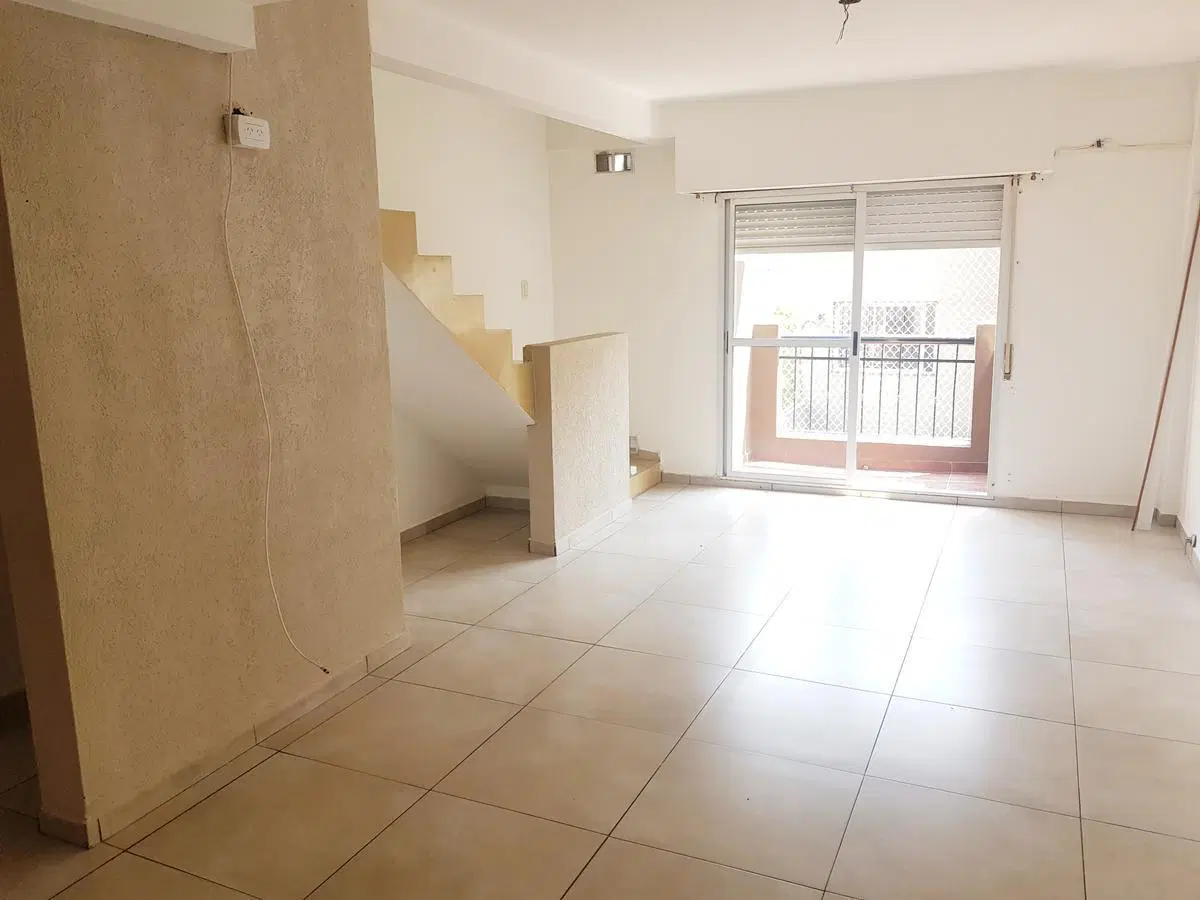 ALQUILER DUPLEX 2 AMB CON BALCÓN 3
