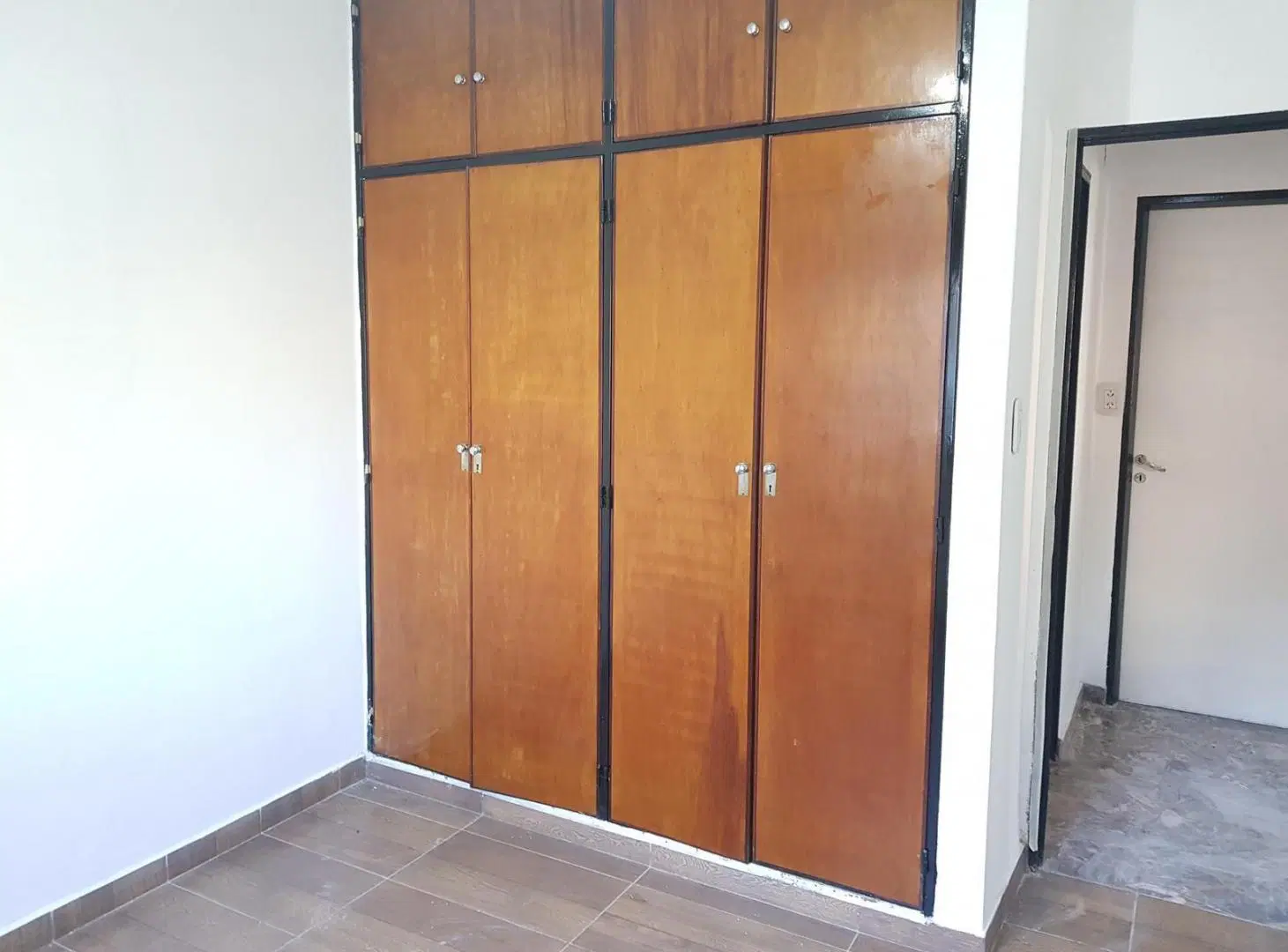 Casa en Ramos Mejia! 3 ambientes con cochera y terraza propia!!!! 4