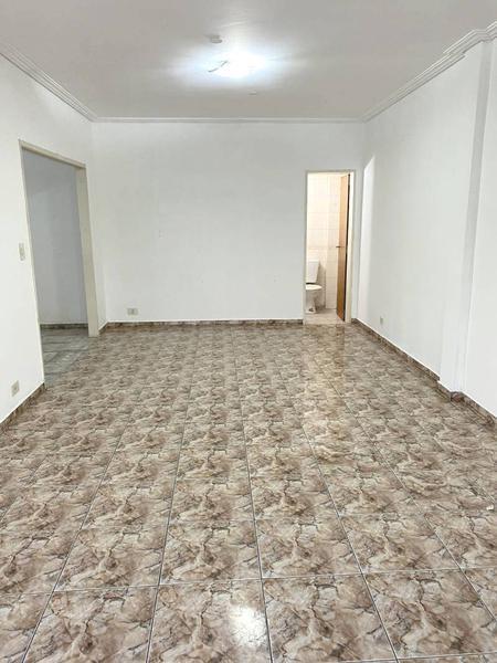 Foto de Amplio Semipiso 3 Amb Con Patio y Balcon Ramos Mejia, imagen 1