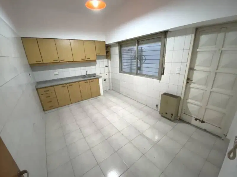 Amplio Semipiso 3 Amb Con Patio y Balcon Ramos Mejia 2