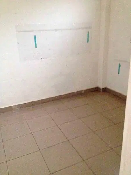 ALQUILER LOCAL ZONA MUY COMERCIAL 2
