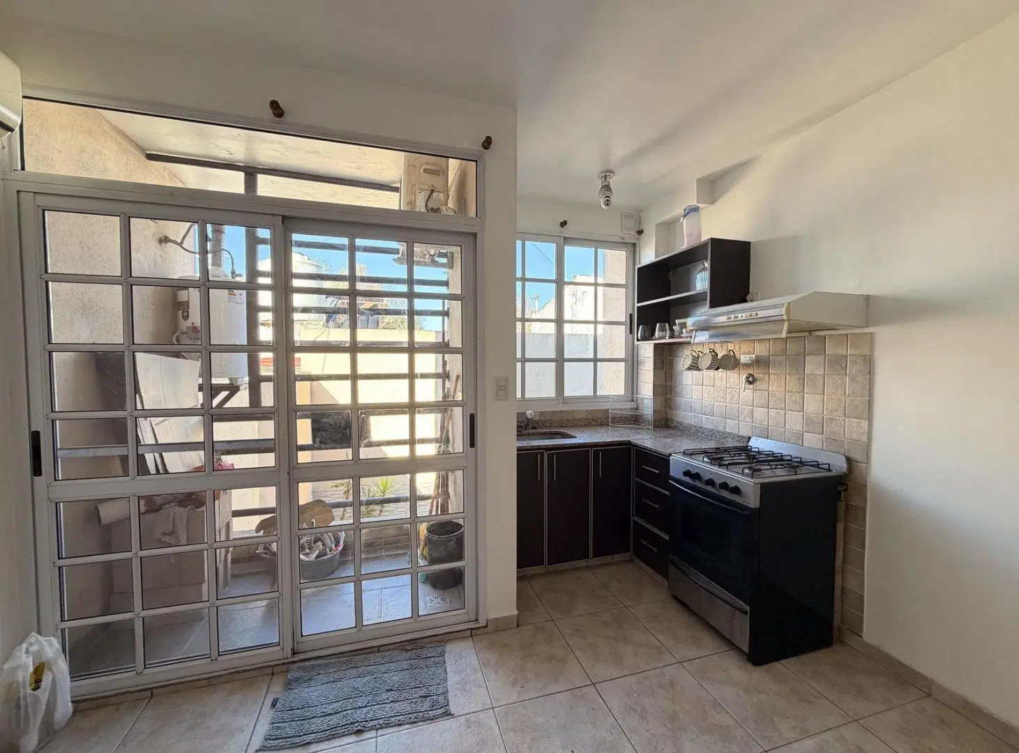 VENTA MONOAMBIENTE CON BALCON SEMINUEVO APTO CREDITO BANCARIO 1