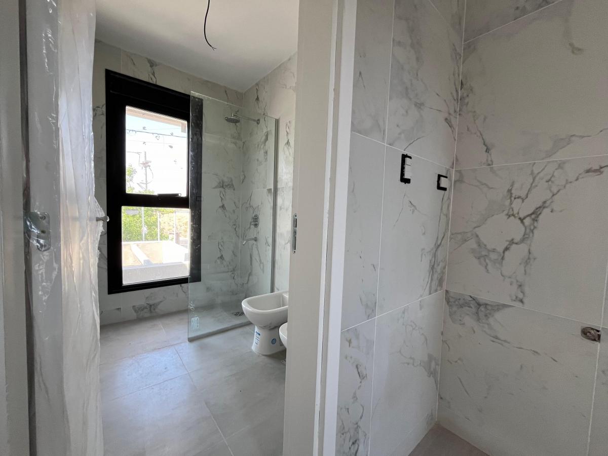 Duplex en Venta Chacras del Norte 3 Dorm. 4