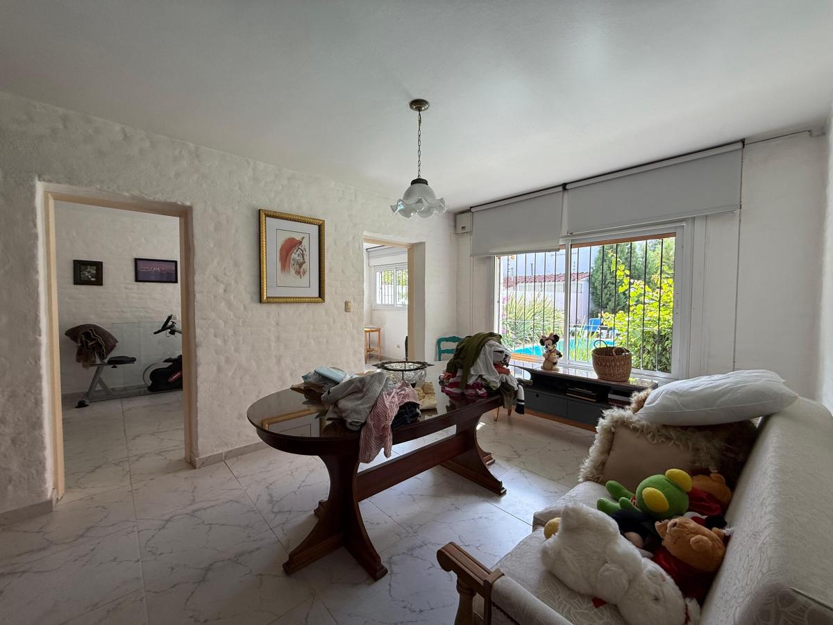 Venta Casa Jardín Espinosa Pileta 6 Dorm 3