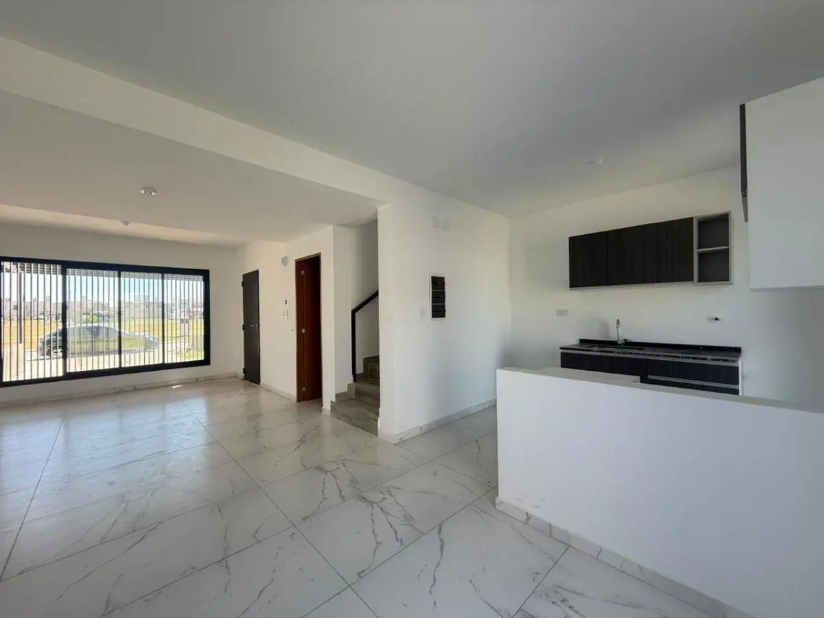 Venta Duplex c/Escitura Nobu Town 3 dormitorios 5