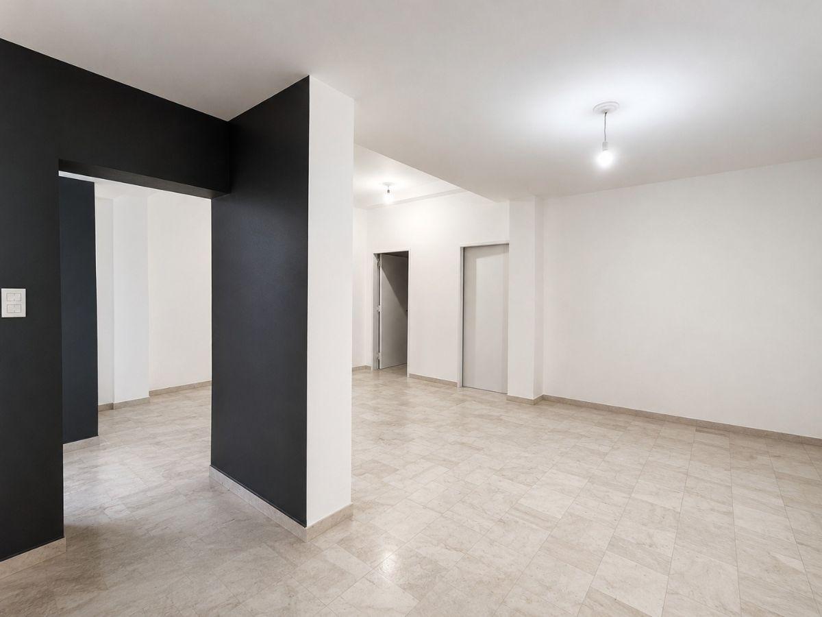 Alquiler. Local Comercial. frente Colegio Dante Alighieri