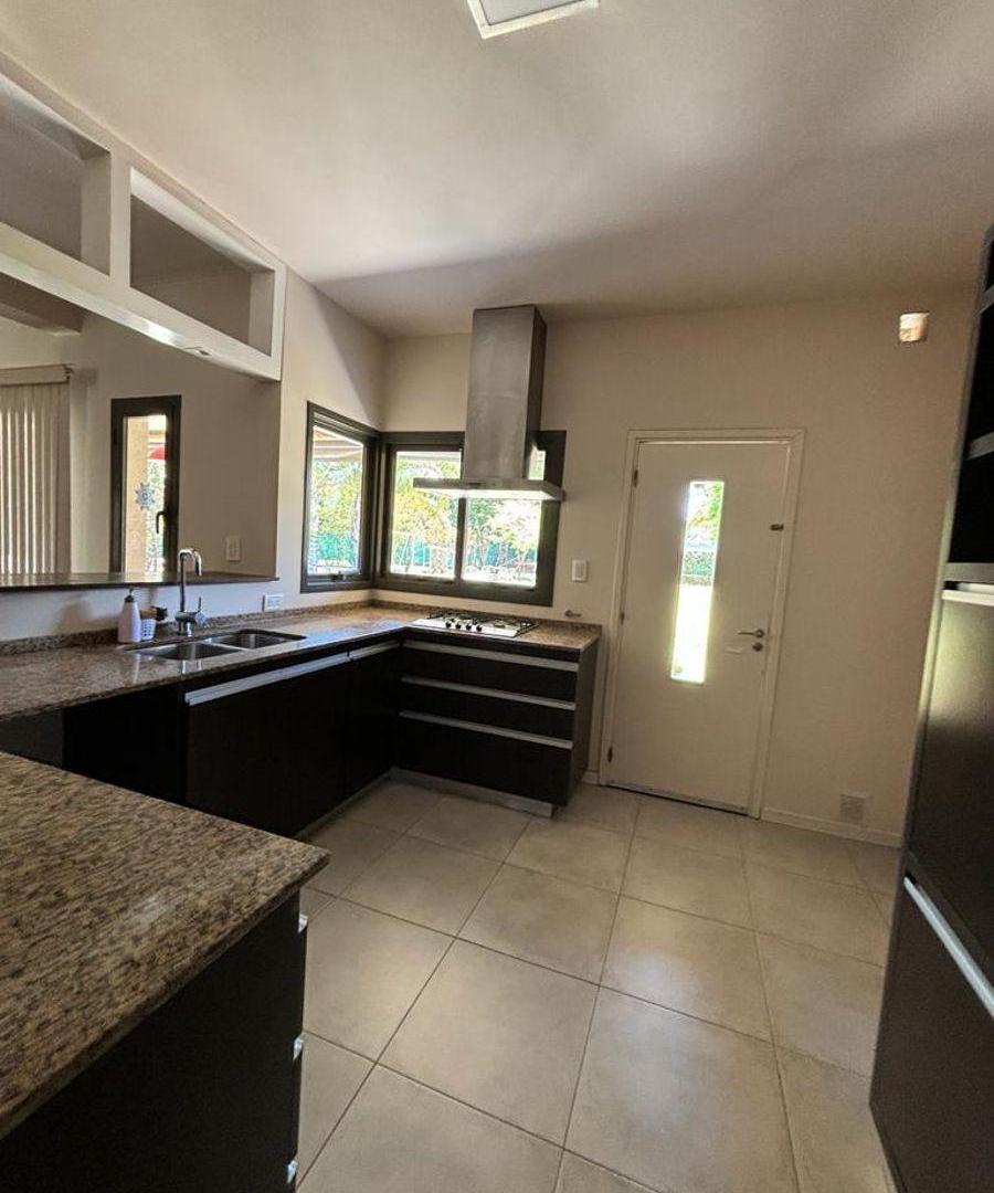 Foto de CASA EN VENTA – FINCAS II | ZONA SUR, imagen 4