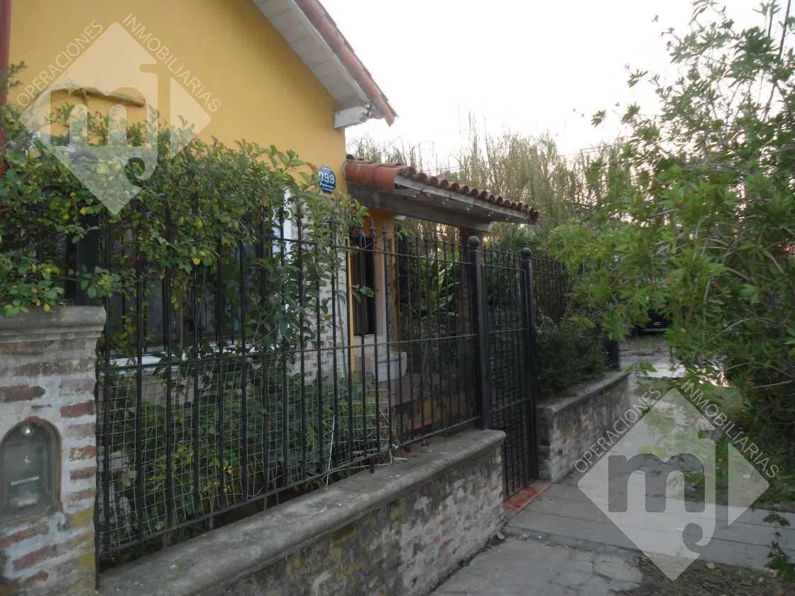 Casa - San Isidro 3