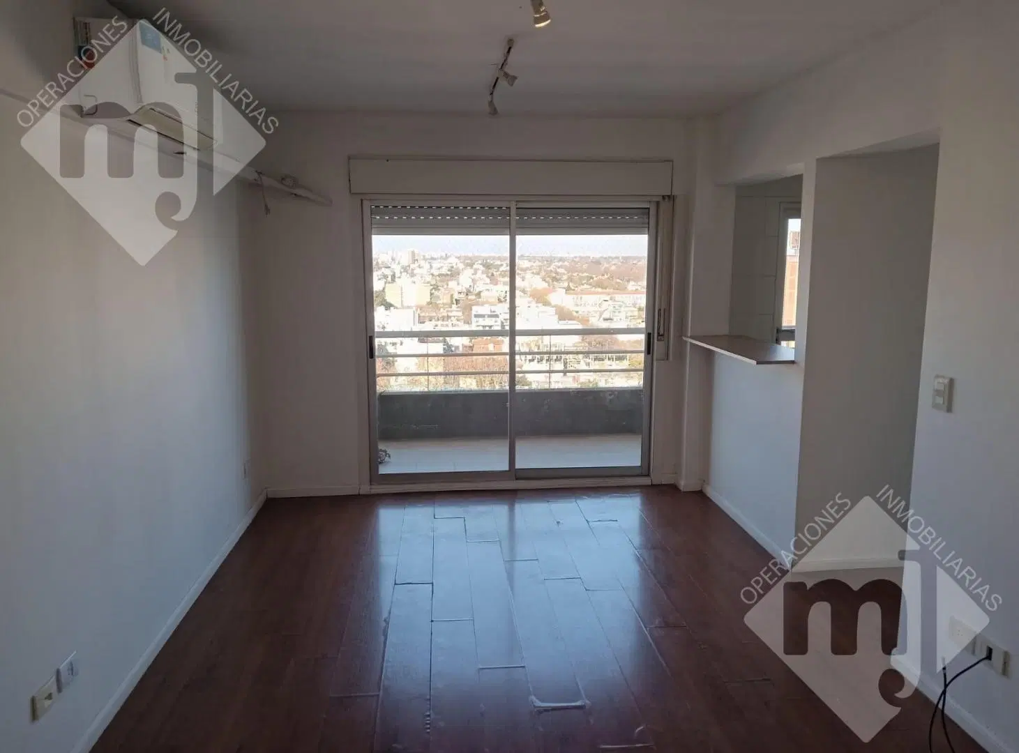 Departamento en S.Fer.-Vias/Centro 2