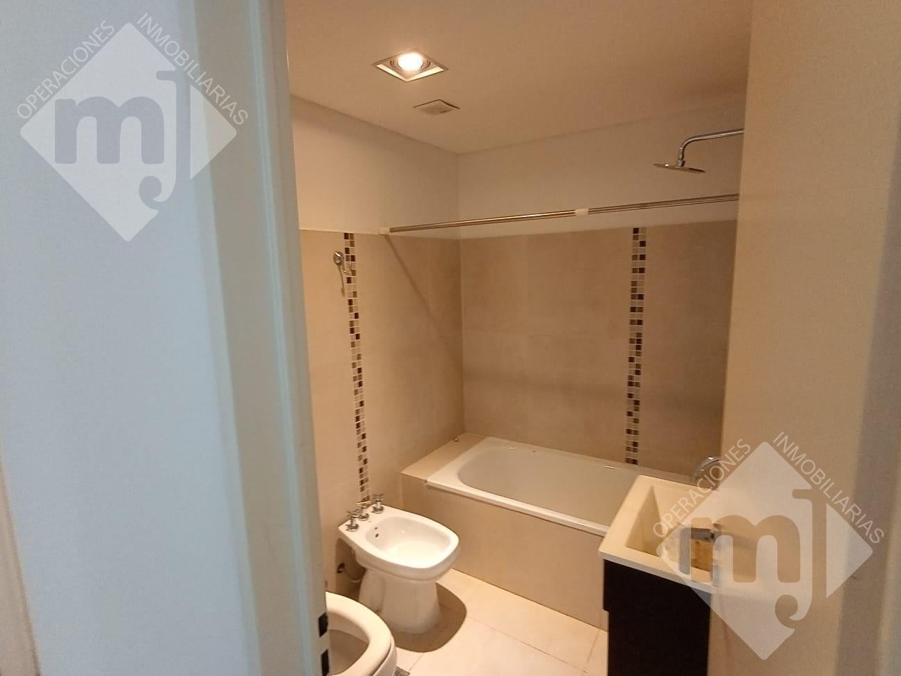 Foto de Departamento en S.Fer.-Vias/Libert., imagen 5
