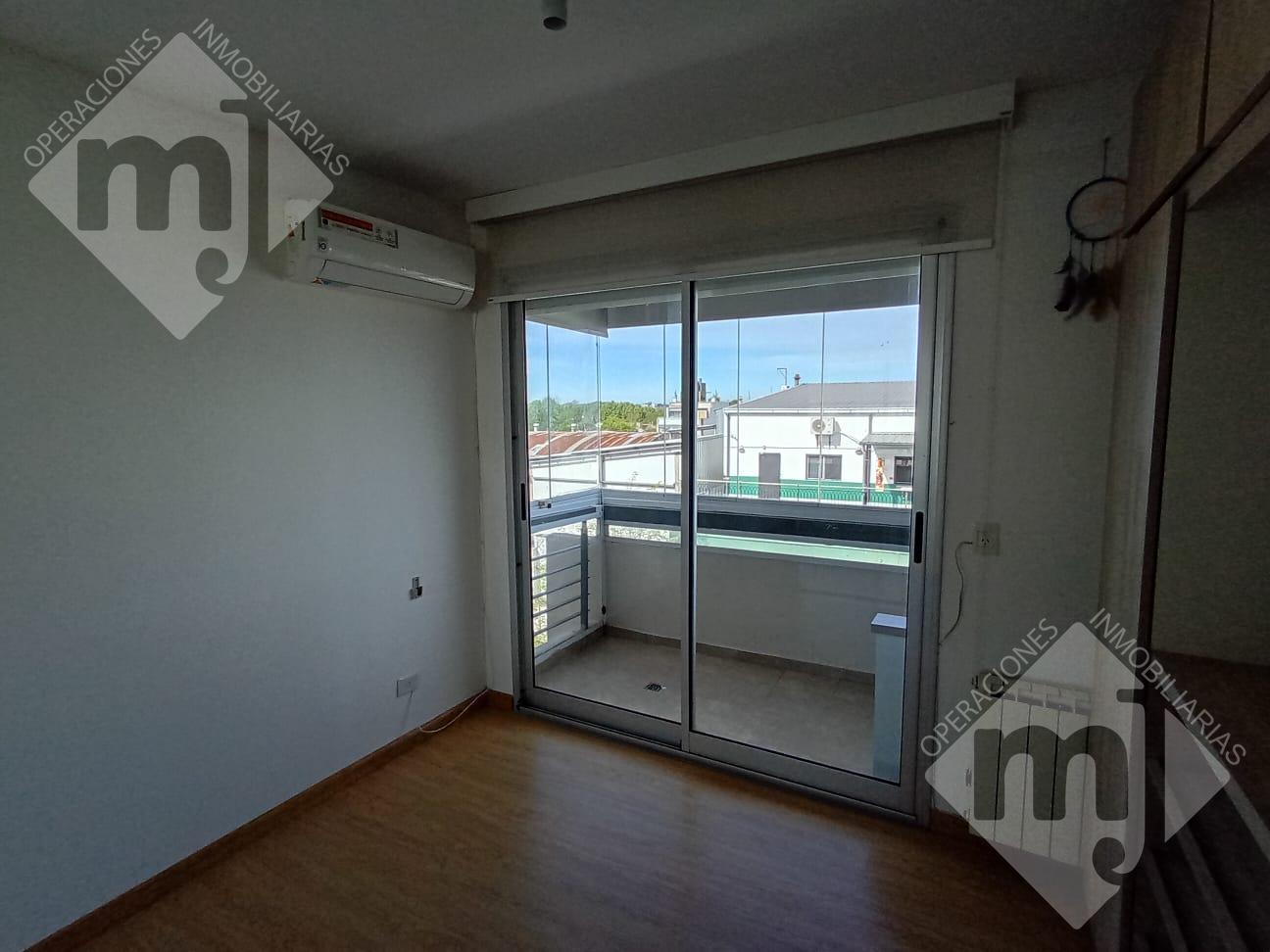 Foto de Departamento en S.Fer.-Vias/Libert., imagen 1