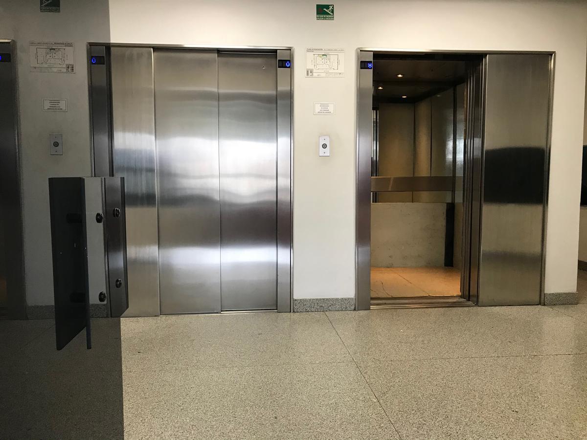 Foto de Oficinas en alquiler Plaza Roma, imagen 5