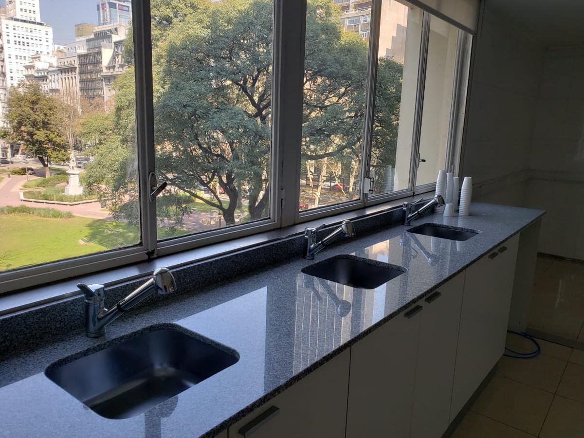 Foto de Oficinas en alquiler en Plaza Roma, imagen 2