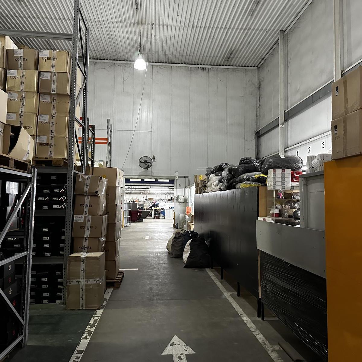 Depósito Log E Industrial a m de Cno. de Cintura Vta&alq 4