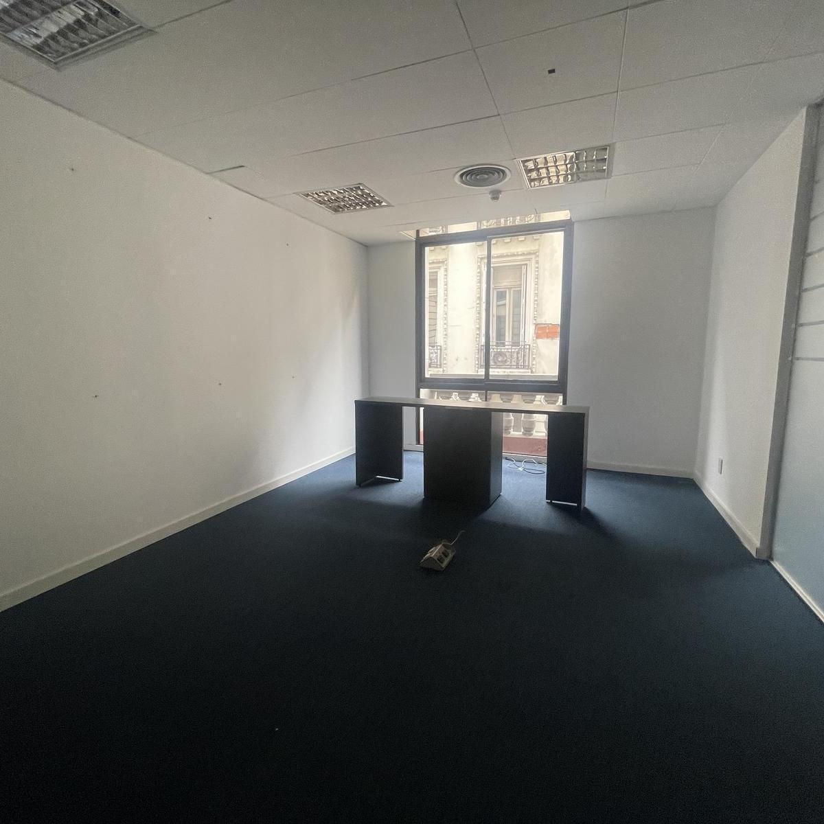 Foto de Oficina en Alquiler en Microcentro, imagen 2