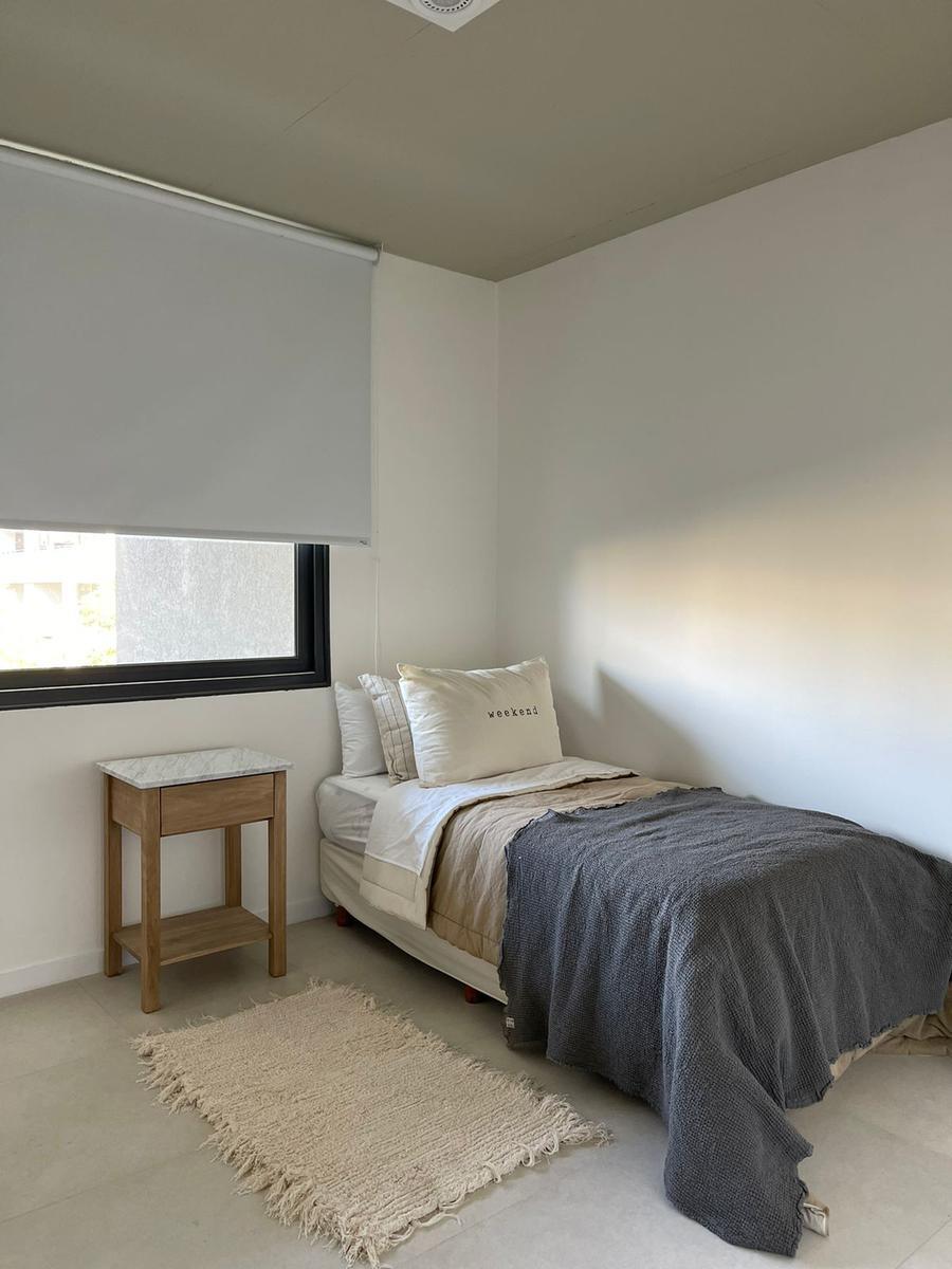 Foto de Venta departamento en dúplex de 3 ambientes con jardín y parrilla, imagen 3