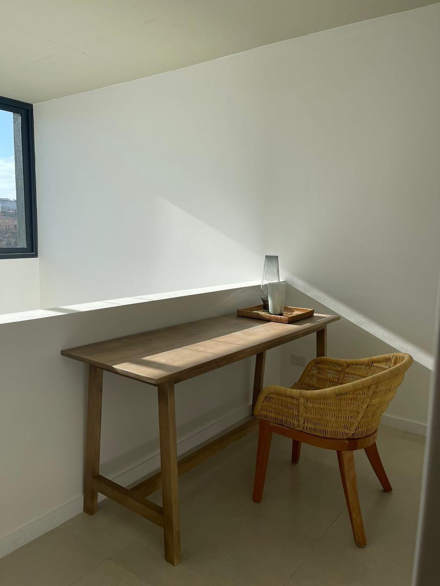 Venta departamento 2 ambientes, escritorio y balcón con parrilla