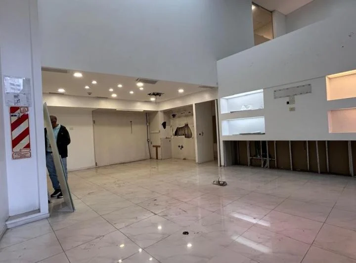 Foto de Local sobre Av Santa Fe. Barrio Norte, imagen 2