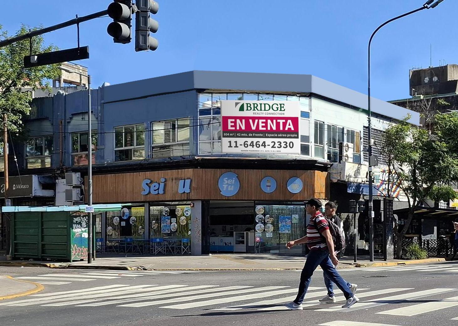 Local en venta en esquina. Liniers